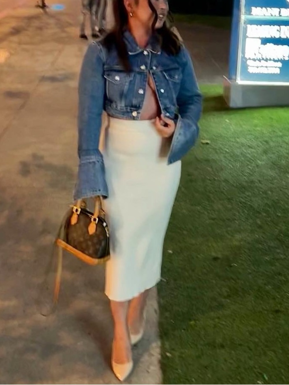 Zara Cropped Denim Jacket - Picture 2 of 8